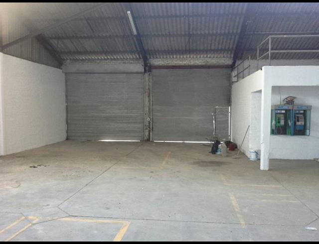 2,060M² FACTORY TO LET IN EPPING INDUSTRIAL